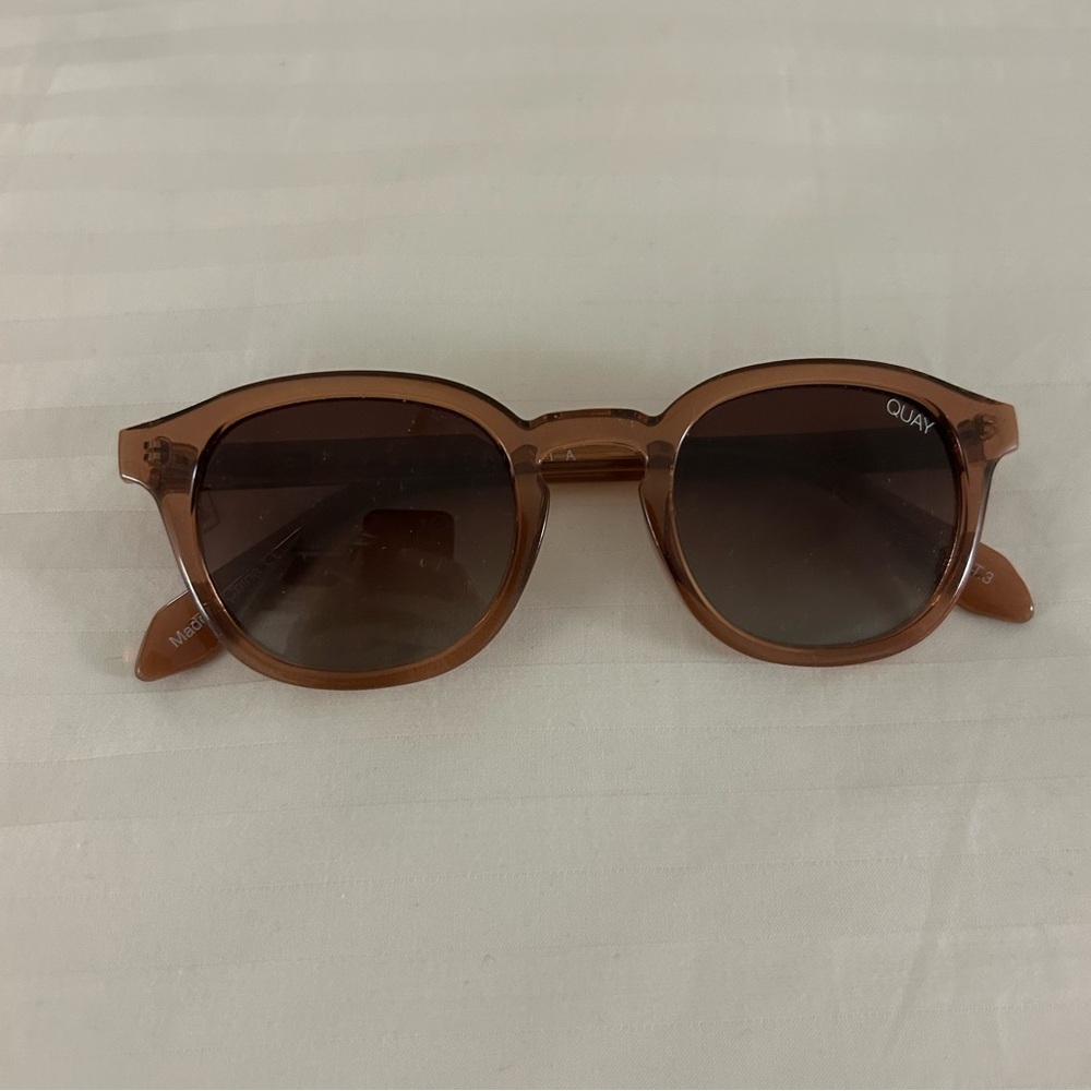 Quay Brown Sunglasses